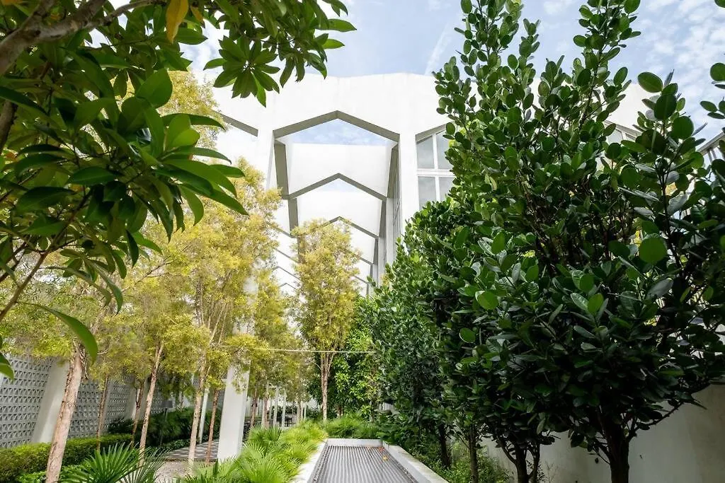 The White House Una Opposite Sunway Velocity Mall Kuala Lumpur